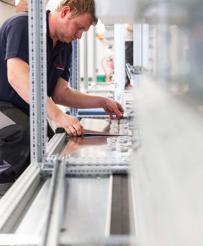 Schaltschrankbau – Komplettlösungen und Maßanfertigungen Schaltschrankbau – Komplettlösungen und Maßanfertigungen