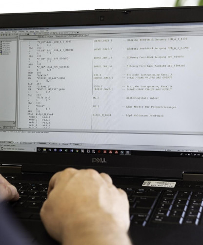 Softwareentwicklung für individuelle Programmierungen Softwareentwicklung für individuelle Programmierungen