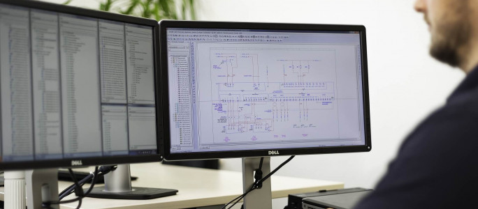 Hardware Construction: the plus for individual solutions